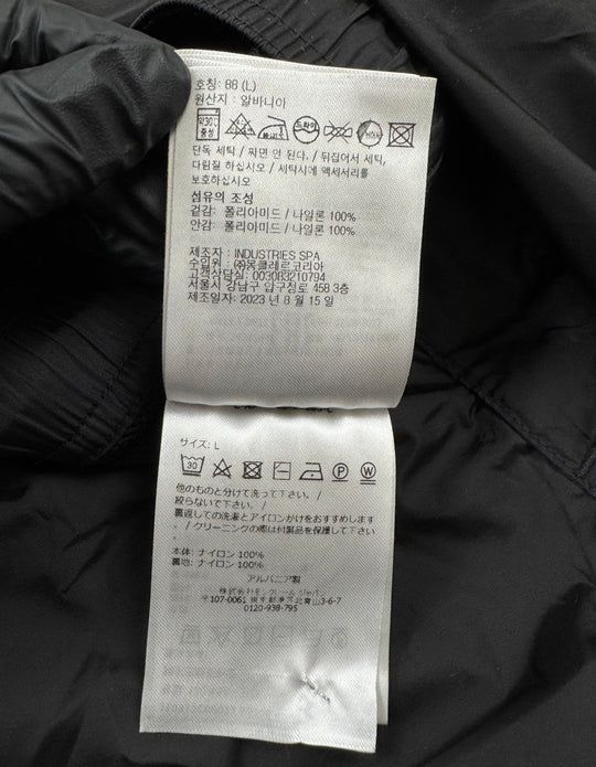 Moncler costume