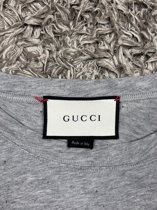 Gucci T-shirt traforata con scritta rossa