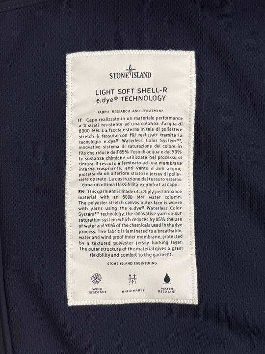 Stone Island Light Soft Shell-R e.dye Technology