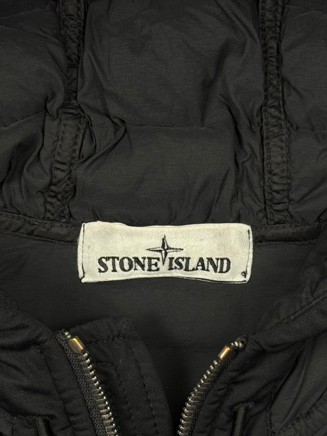 Stone Island Loom Woven Down Chambers Strecht Nylon-Tc