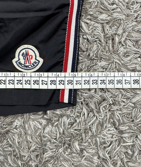 Moncler costume
