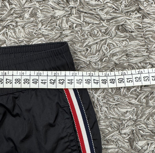 Moncler costume