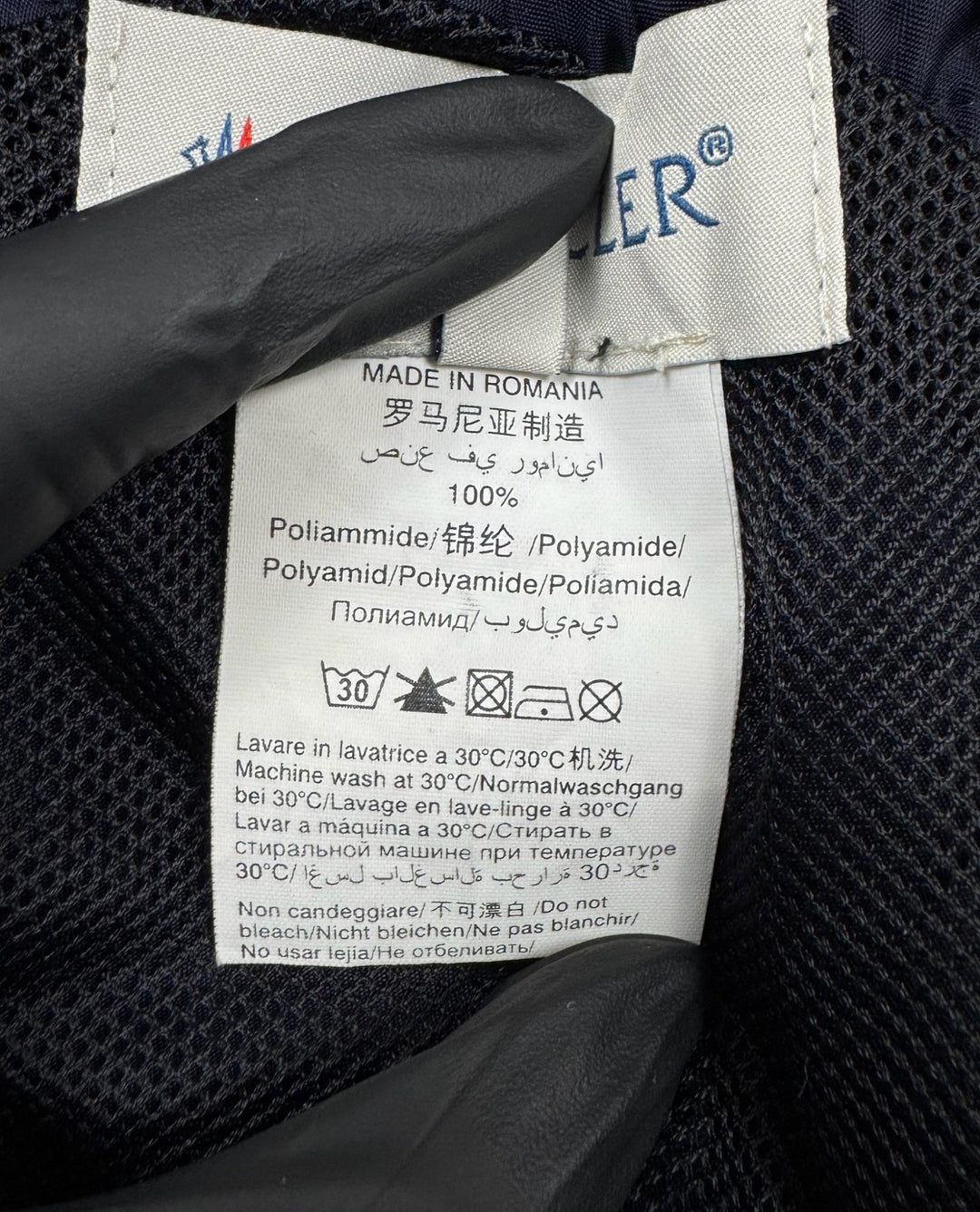 Moncler Costume