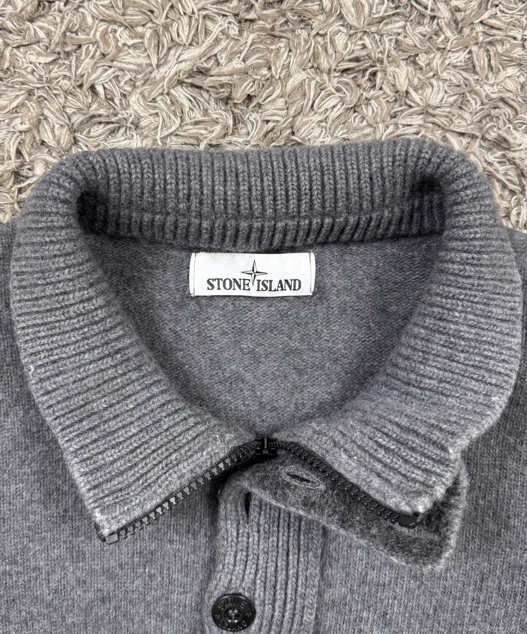 Stone Island maglione in lana con bottoni