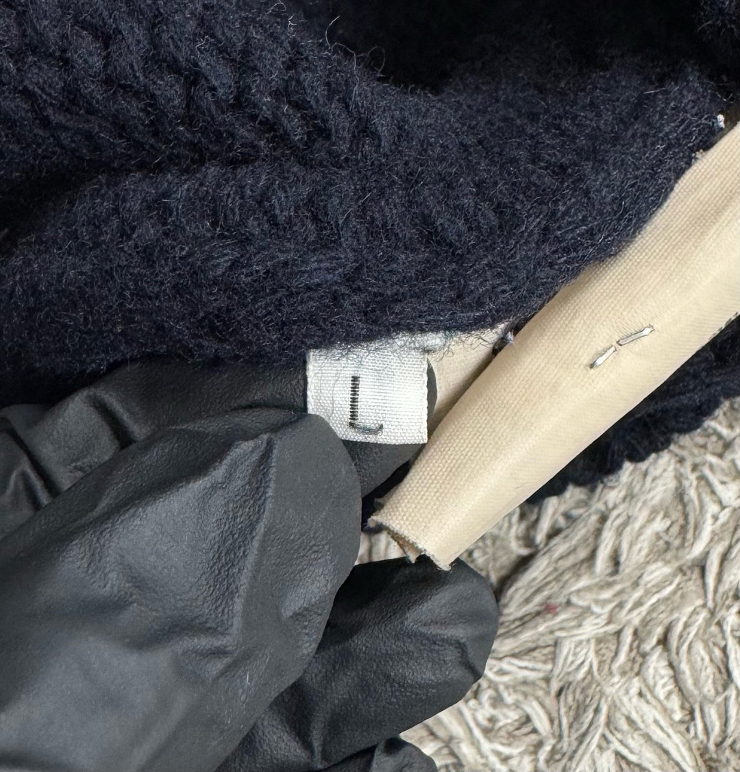 Stone Island maglione in lana collo a v