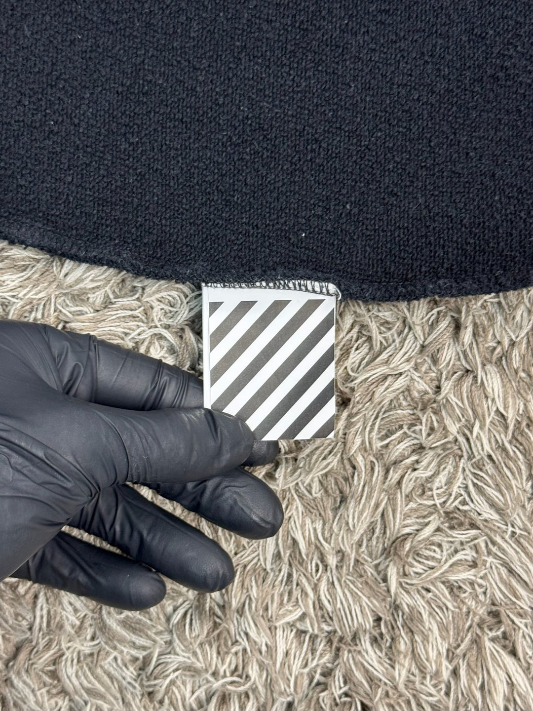Off White felpa girocollo dettagli verdi