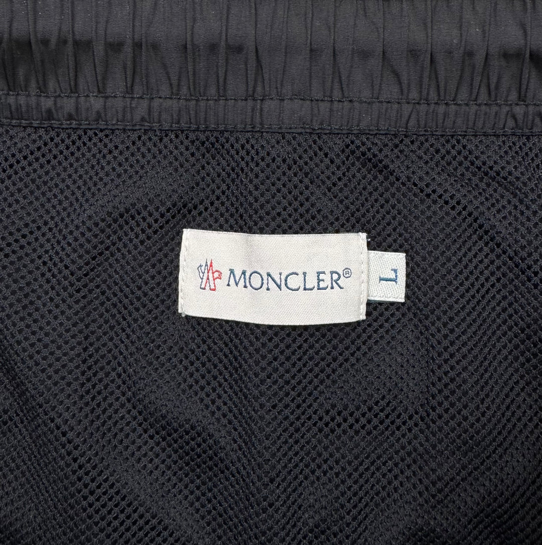 Moncler costume
