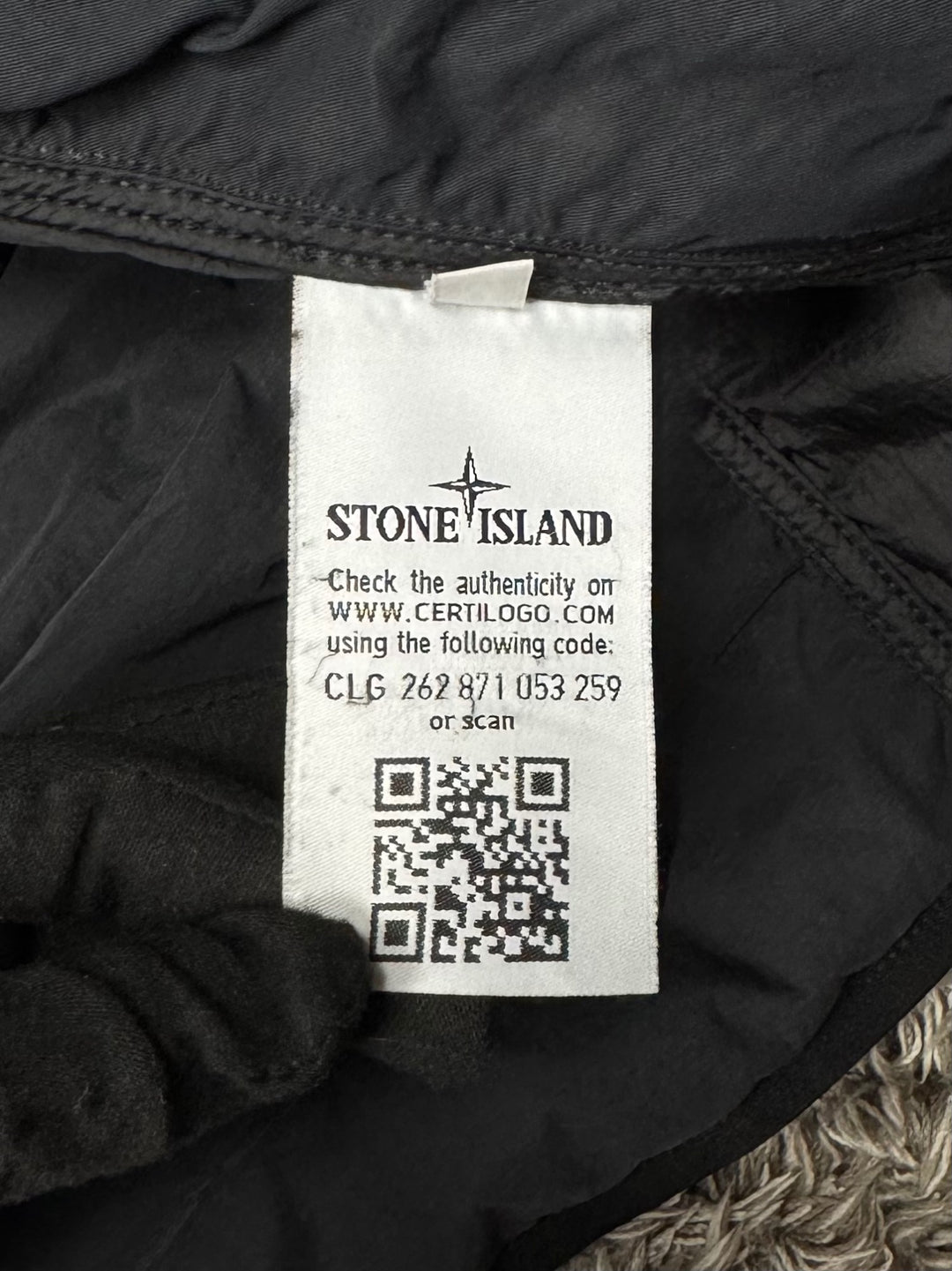 Stone Island Loom Woven Down Chambers Strecht Nylon-Tc