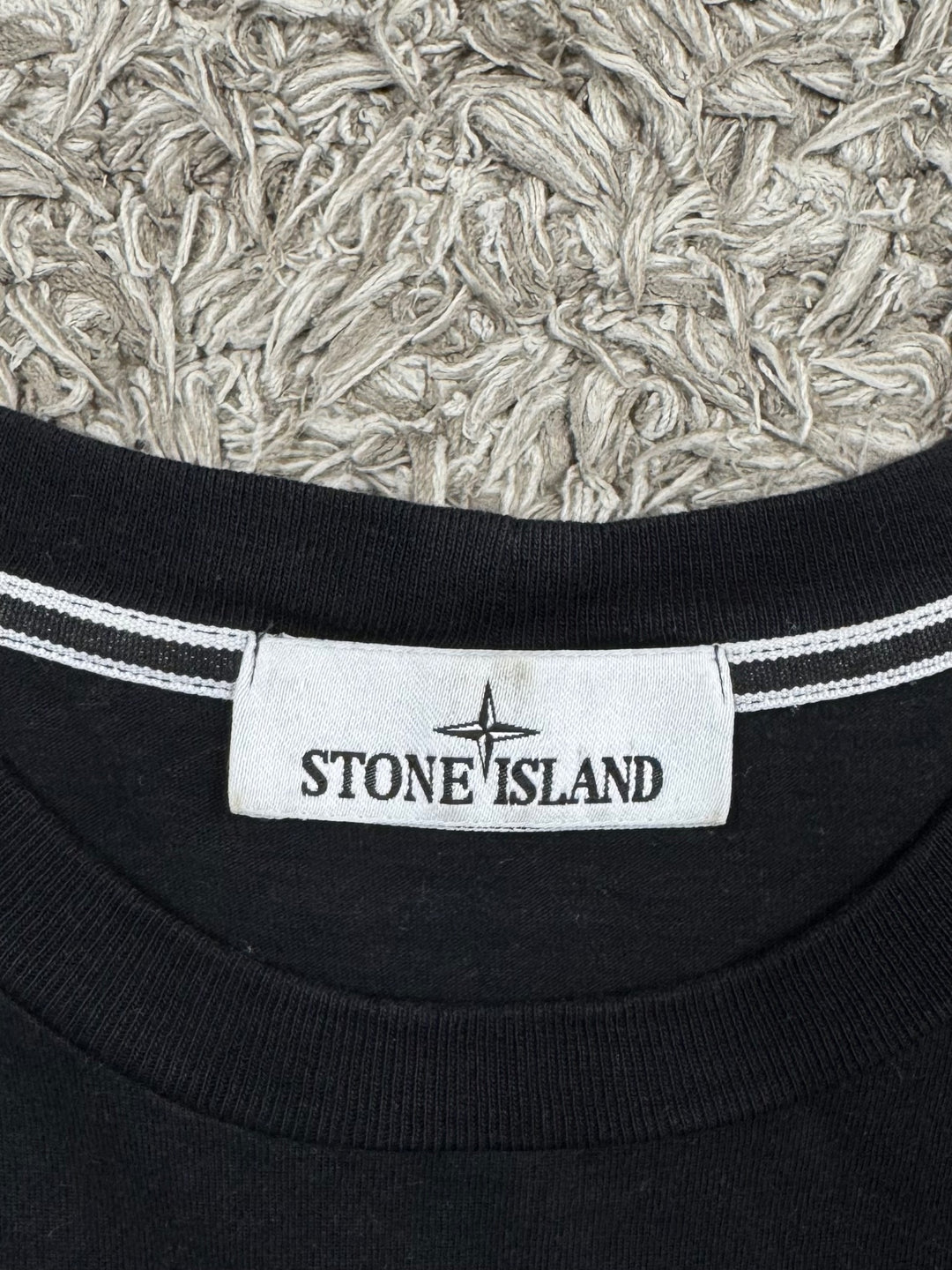 Stone Island T-shirt con stampa posteriore